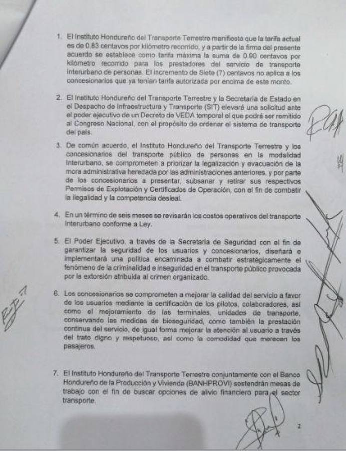 Gobierno autoriza aumento a la tarifa del bus interurbano y el cuarto pasajero a taxis colectivos