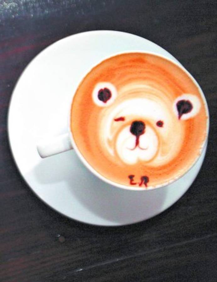 Lienzo y pincel con sabor a café en Honduras