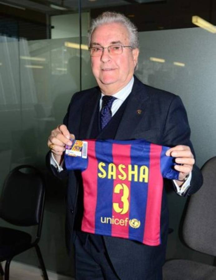 El bebé Sasha ya es socio del Barcelona