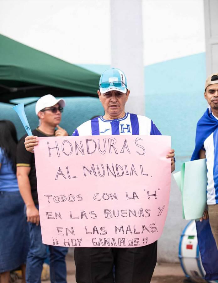 Periodista sorprende, petición a futbolista y respaldo total a la Selección de Honduras ante Haití