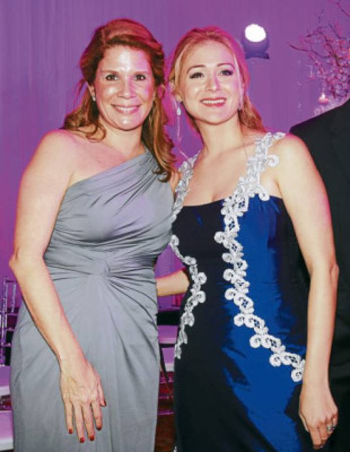 Júbilo por los esposos Roberto Jaar y Karine Jaar