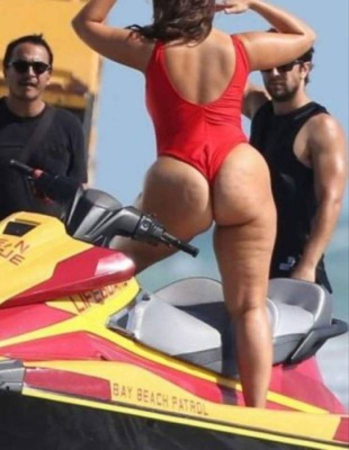 Ashley Graham muestra fotos en bikini sin photoshop