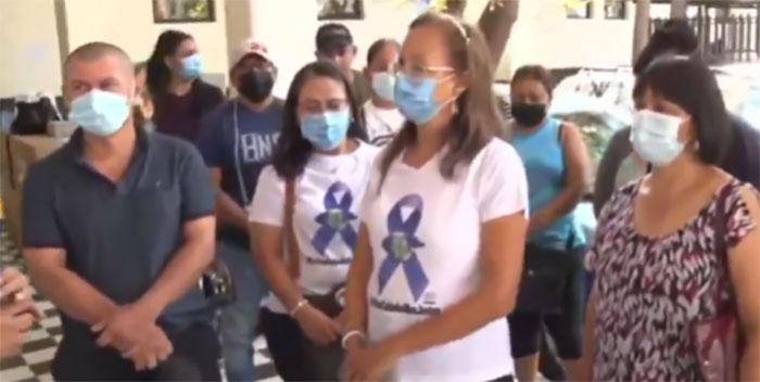 Los pacientes protestaron en la sala de oncología del centro asistencial.