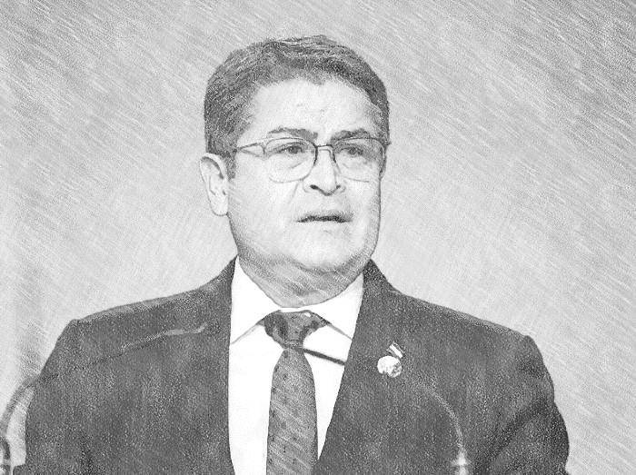 Fotos que dejó el primer día del juicio contra Juan Orlando Hernández