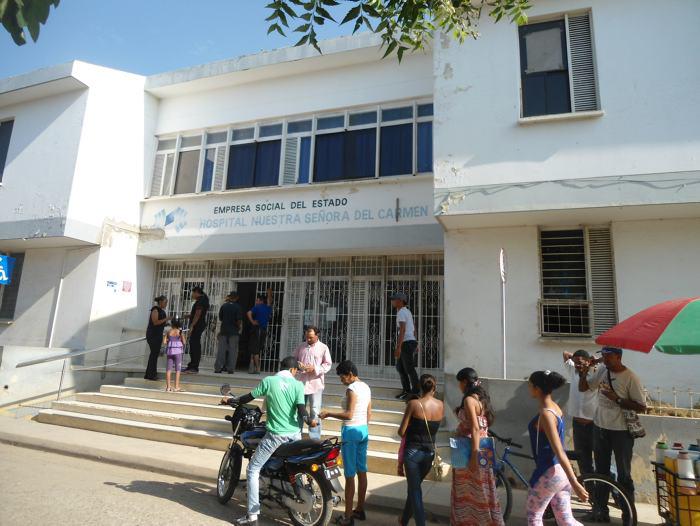 Fue al médico por un sucio en el ojo y días después falleció; su familia pide justicia