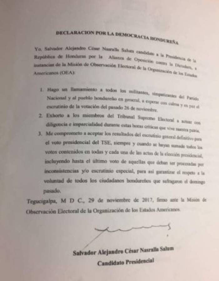 Este es el documento en el que el candidato de la Alianza de Oposición Salvador Nasralla se compromete a respetar los resultados. (Foto: El Heraldo Honduras/ Noticias Honduras hoy)