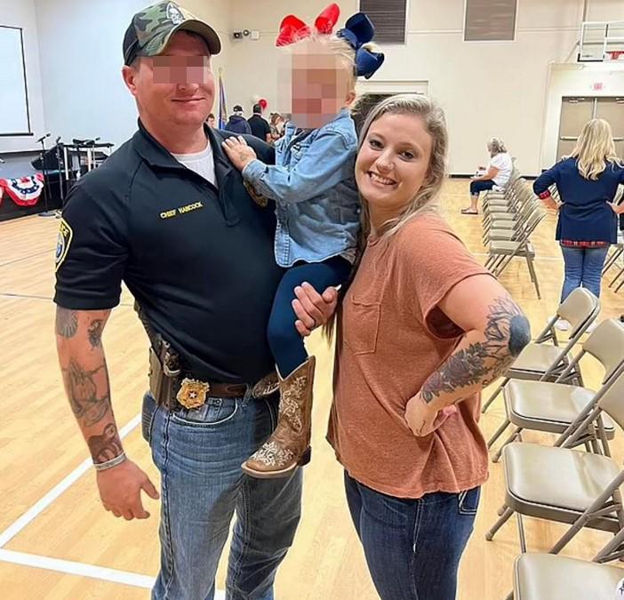 Escándalo en Oklahoma: abusó de alumno y creyó salirse con la suya al ser hija del alcalde y esposa del jefe policial