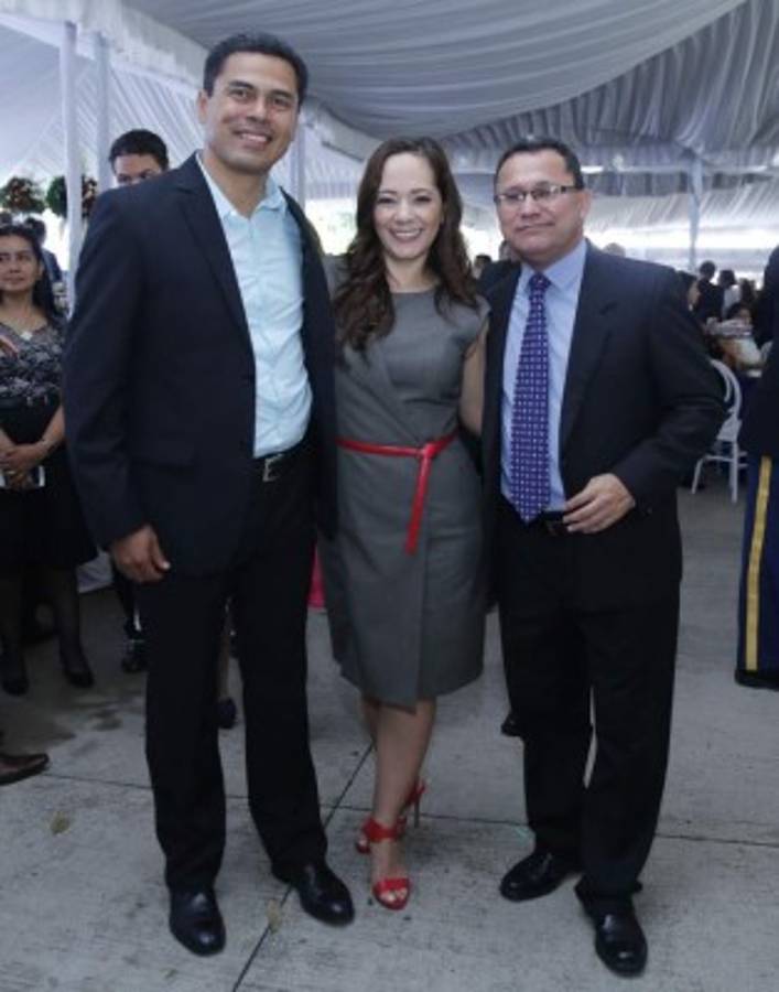 Un brindis por el aniversario de la independencia de los Estados Unidos de América