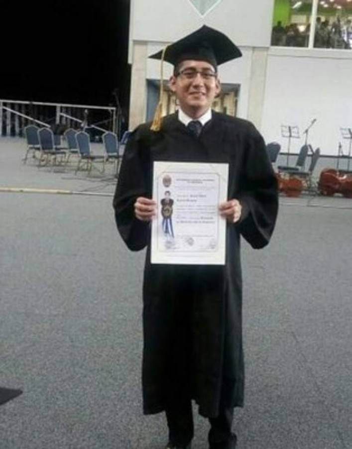 De lustrabotas a administrador de empresas: ahora busca un empleo