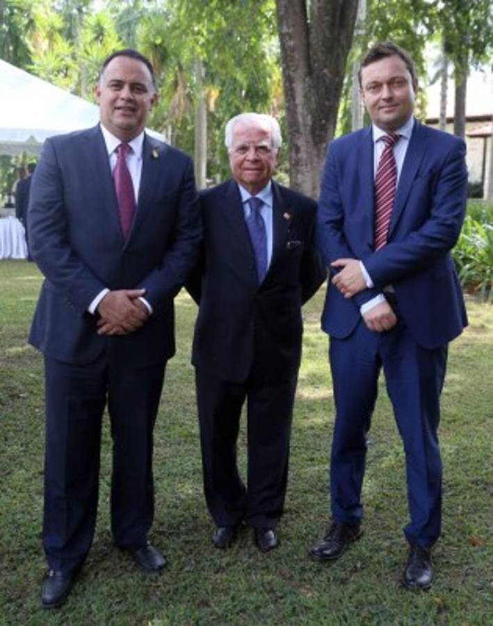 Zamorano: Se gradúan nuevos líderes del sector agropecuario del país y el mundo