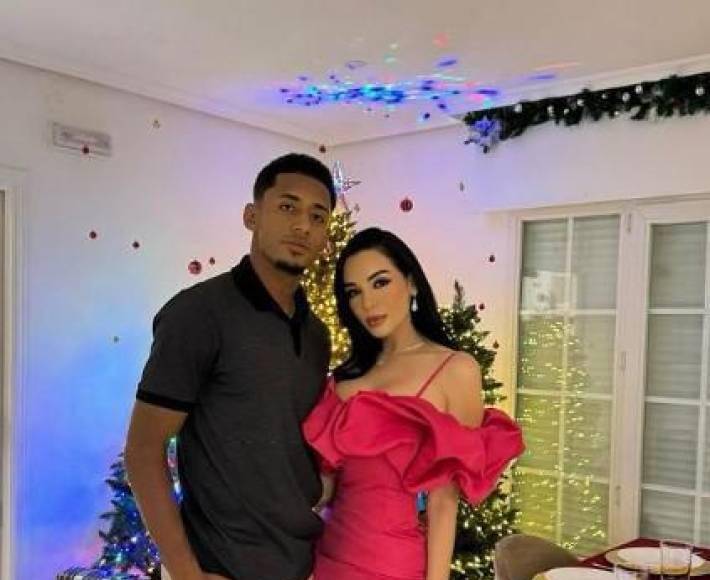 Antony “Choco” Lozano y su nueva novia a la que le dedica goles con el Almería