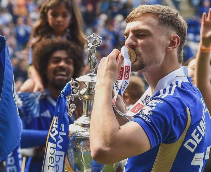 Fichajes: Real Madrid confirma baja y va por un defensor, Barcelona lanza oferta