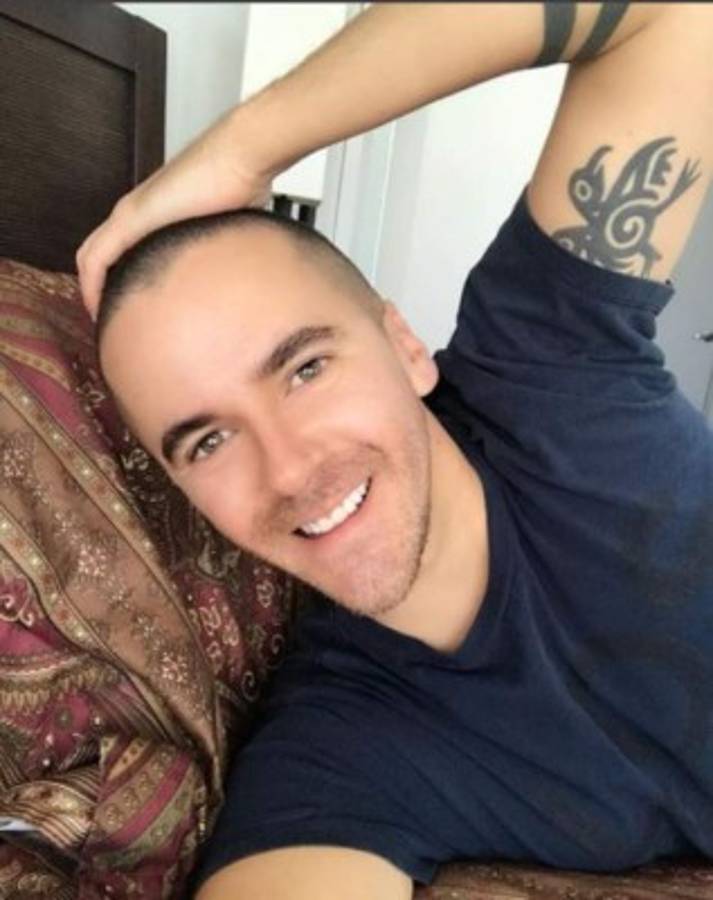 Despiden presentador de 'Un Nuevo Día' por no caerle bien al público