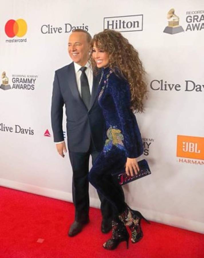 Critican look de Thalía y la comparan con La Tigresa de Oriente