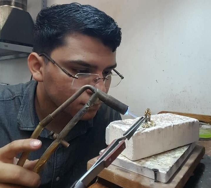 El arte de realzar la belleza con joyería