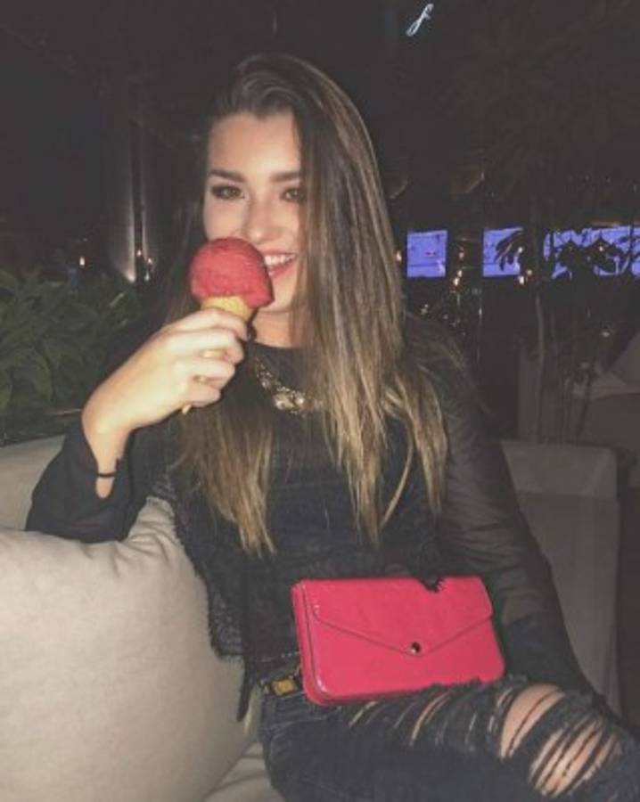 FOTOS: La sexy y bella hija de Alicia Villareal causa alboroto a sus 18 años