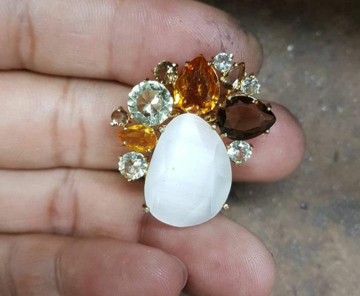 El arte de realzar la belleza con joyería