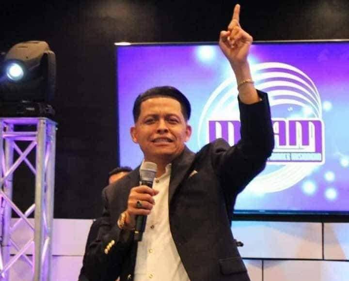 Pastor hondureño condenado en EUA culpó al diablo por meterse en la cama de una joven