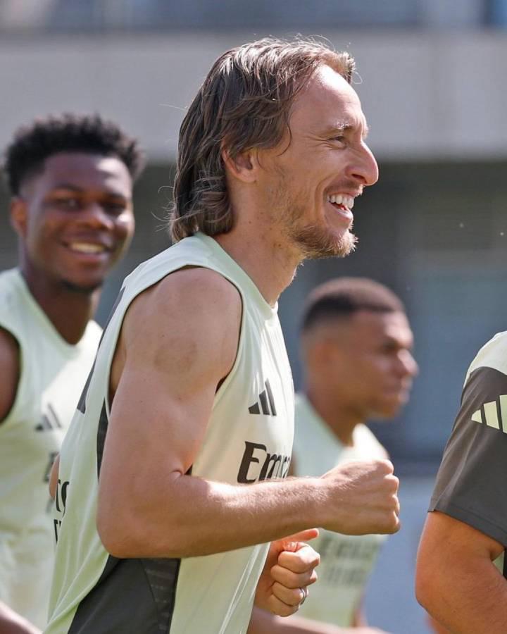 MERCADO: Real Madrid confirma otro fichaje, Barcelona roba jugador y futuro de Neymar