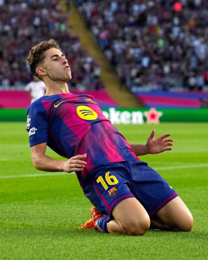 Polémica arbitral a favor de Barcelona en Champions, beso de Yamal, MVP del partido y niño deslumbra