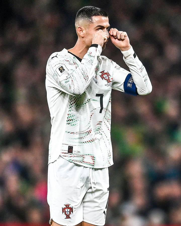Portugal fue humillada en Eliminatoria, Cristiano Ronaldo se va expulsado y recibe la peor burla