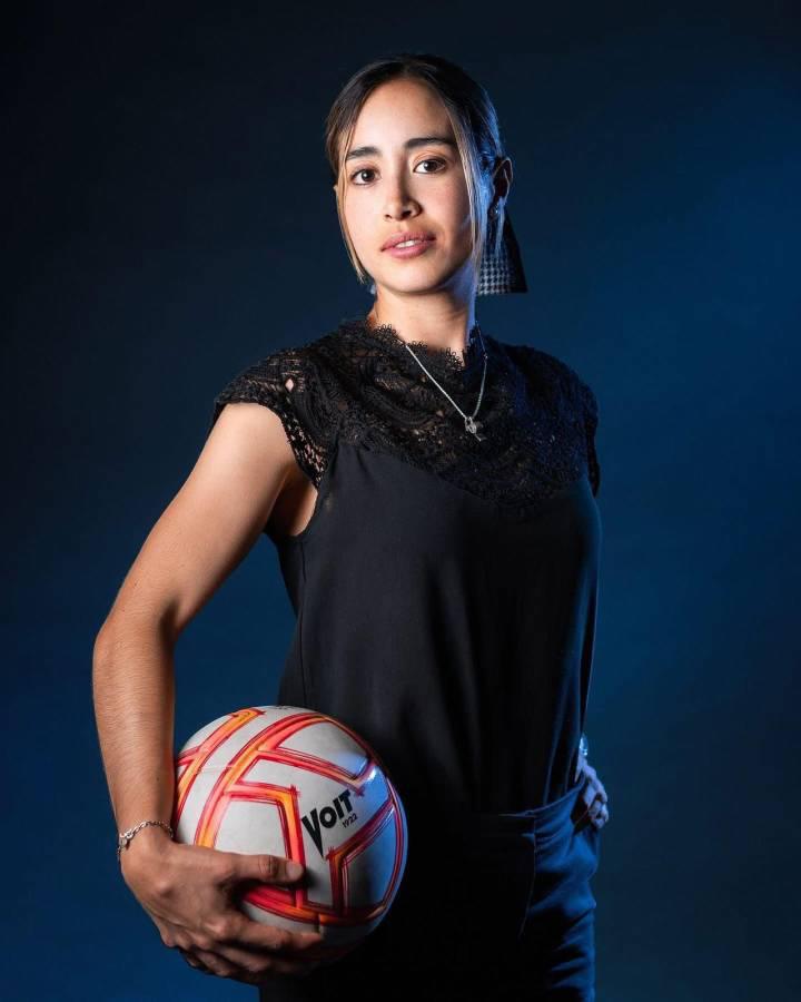 Katia Itzel García, así es la árbitra mexicana que dirigirá partido de Honduras ante Panamá