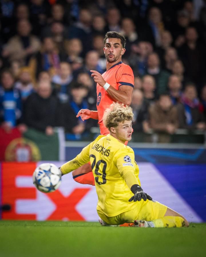 Polémica en el VAR, Lamine Yamal se quita el embrujo y Barcelona sufre en Champions League