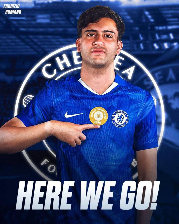 Nuevos fichajes en Real Madrid y Barcelona; Garnacho y Simons cambian de equipo en Europa