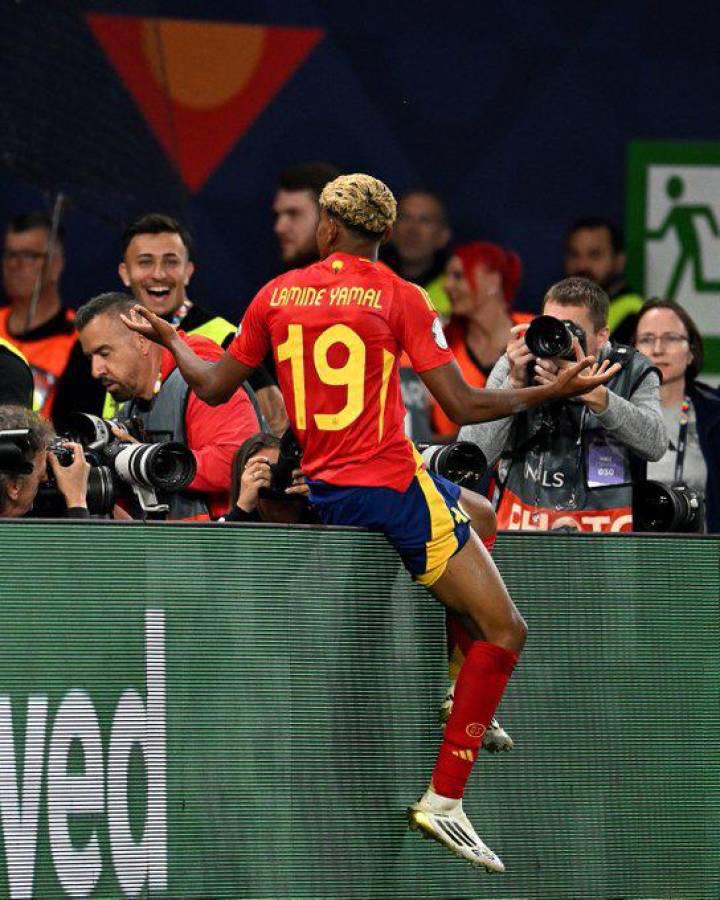 Tristeza de Mbappé, show de Lamine Yamal y la celebración a lo Cristiano Ronaldo en triunfo de España