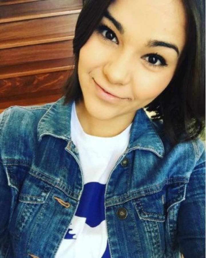 Su hija y su esposa, las lindas mujeres del reconocido pastor evangélico Cash Luna