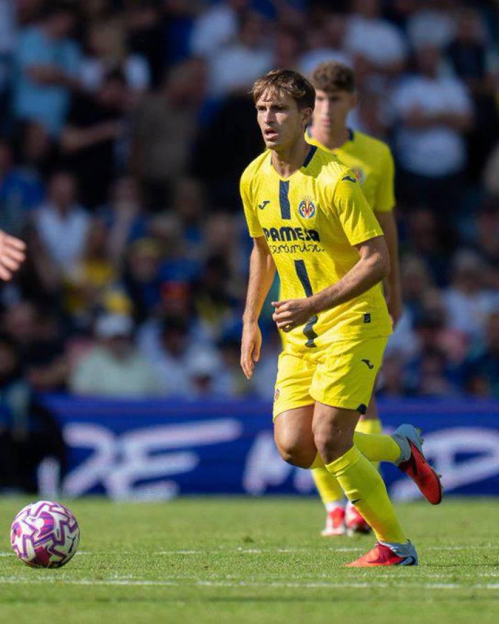 Nuevos fichajes en Real Madrid y Barcelona; Garnacho y Simons cambian de equipo en Europa
