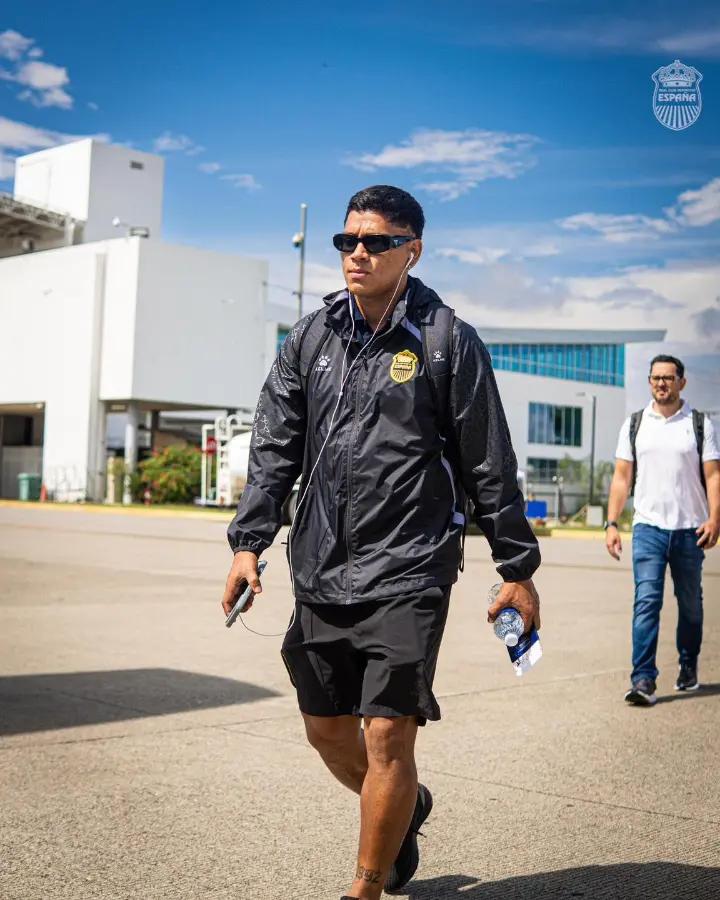 Brayan Moya se olvida de Real España y ya tiene nuevo equipo luego de ser separado