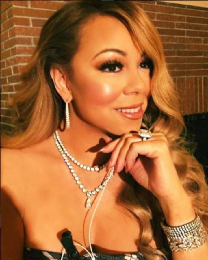 Critican a Mariah Carey por abusar de Photoshop