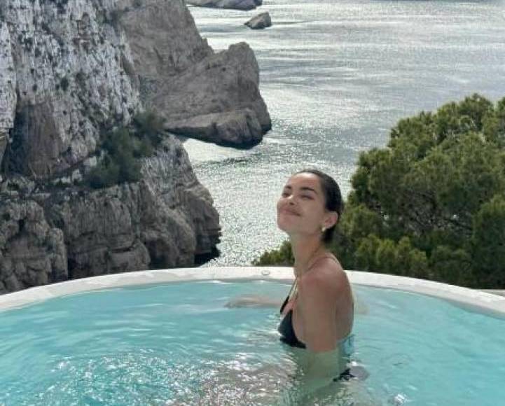 Dani Alves y Joana Sanz se ‘escapan’: este fue su destino y el precio que pagaron por el viaje