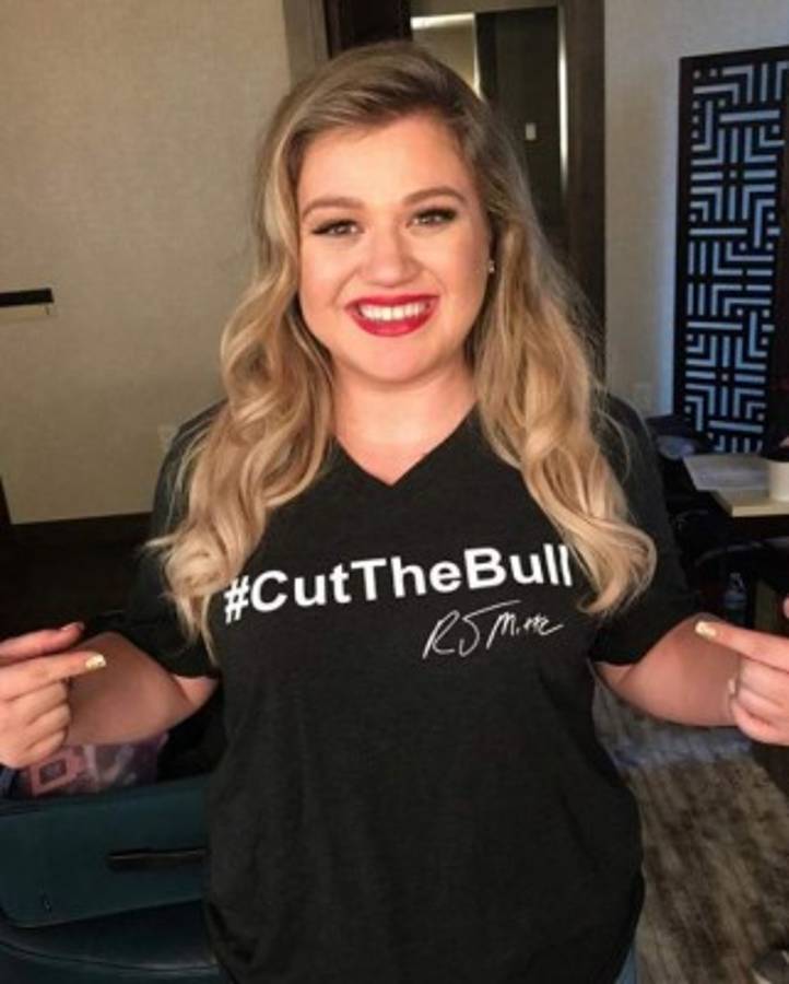 Kelly Clarkson rompe el silencio y confiesa por qué engordó