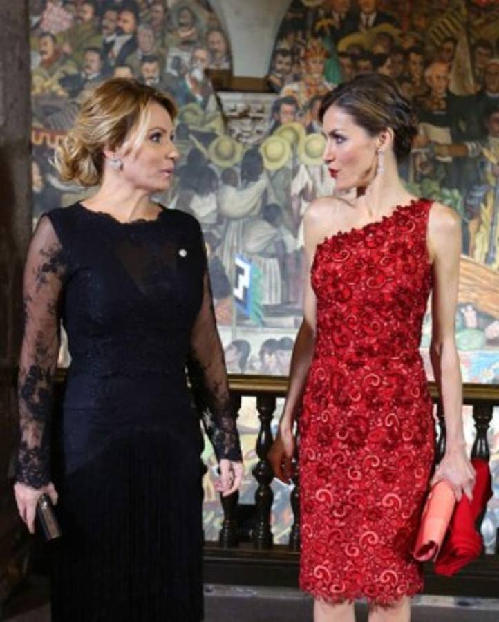 Letizia y Angélica compiten en estilo