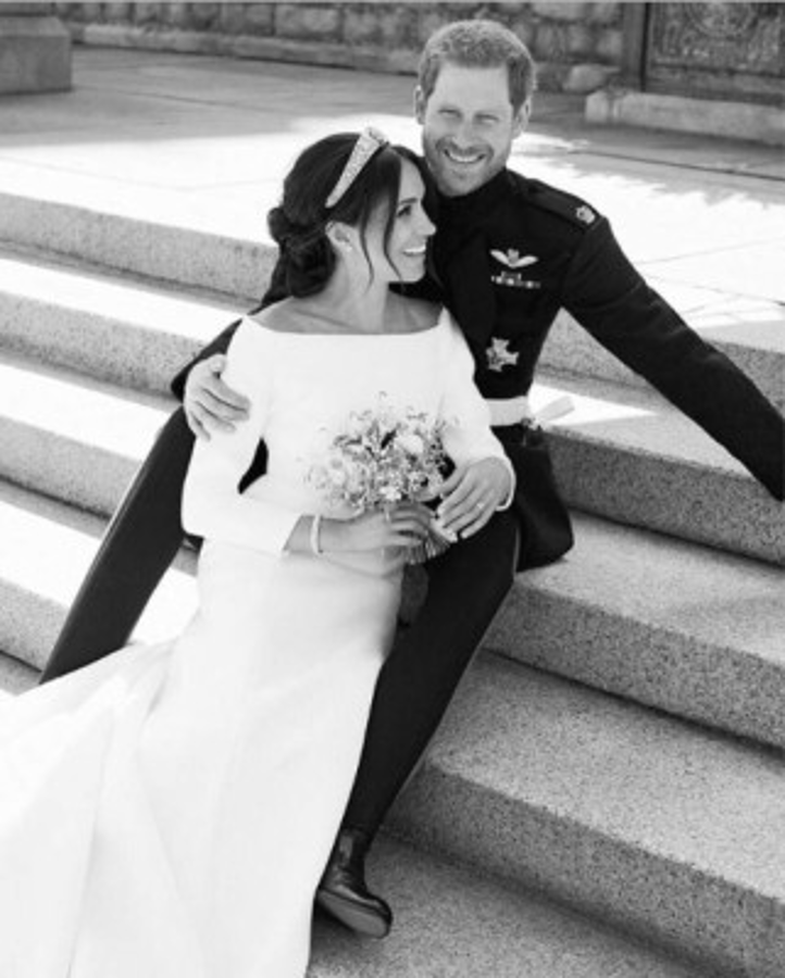 Meghan Markle y príncipe Harry publican las fotos oficiales de su boda