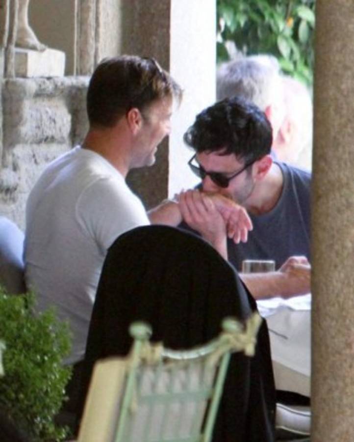 Ricky Martin sigue disfrutando de su nuevo romance en Italia