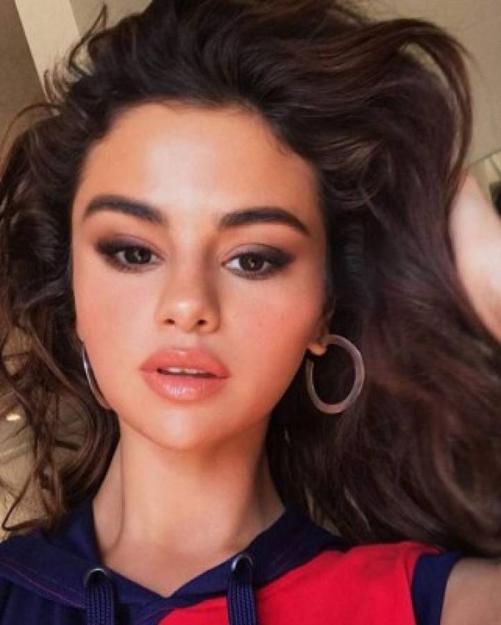 La estilista de Selena Gómez publicó la foto en Instagram; los fans dicen que se ve como alien. Foto cortesía Instagram