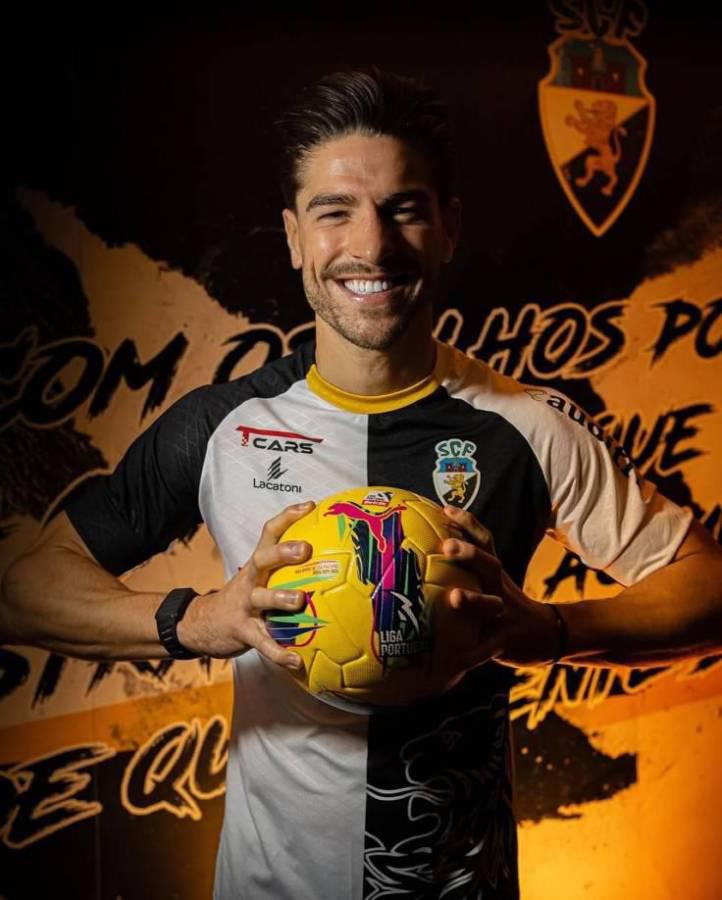 La “futbolista más bella del mundo” desata polémica por curioso motivo: Lo revelan