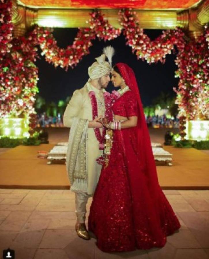 Velo de novia de Priyanka Chopra, esposa de Nick Jonas, superó el de Kim Kardashian