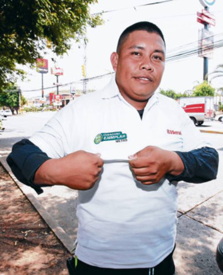 'El terror de los infractores de tránsito, por su honradez”