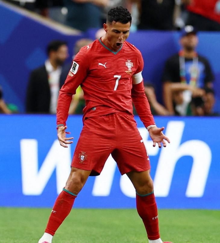 Mundial 2026: Cristiano Ronaldo golpea a Messi, Georgina sorprende con sexy foto y locura en Portugal