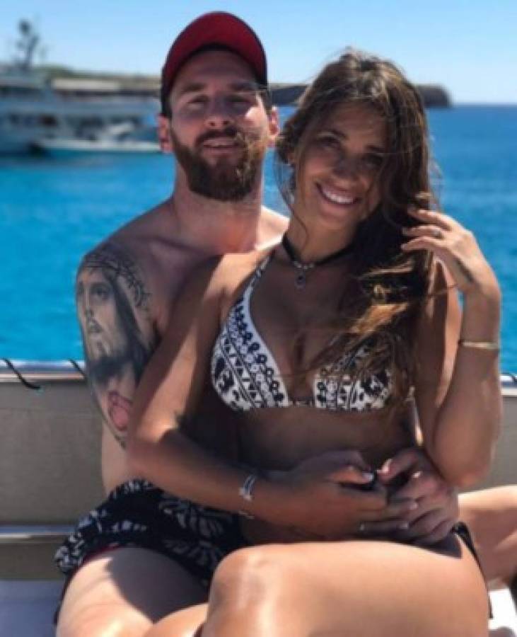 La sensual foto de Leo Messi junto a su esposa Antonella Rocuzzo en Instagram