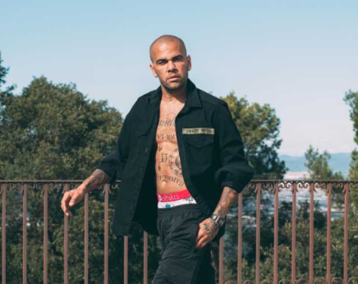 Dani Alves: Revelan quién pagó fianza para salir de la cárcel y que ofreció a cambio