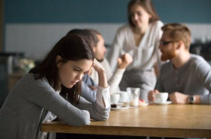 Iglesia de Satán provoca controversia por su estatus legal, 11 mandamientos y nueve preceptos