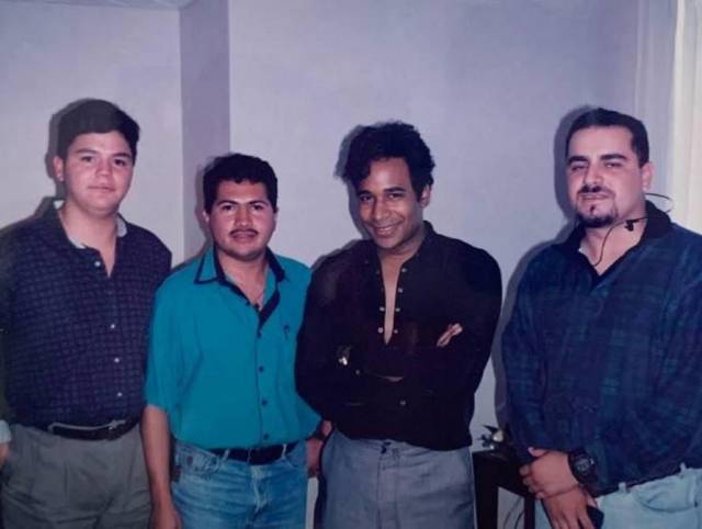 Norman Martínez presentaba el programa dominical “La Fuerza del corazón” en la que tuvo la oportunidad de conocer a famosos como Julio Zavala.