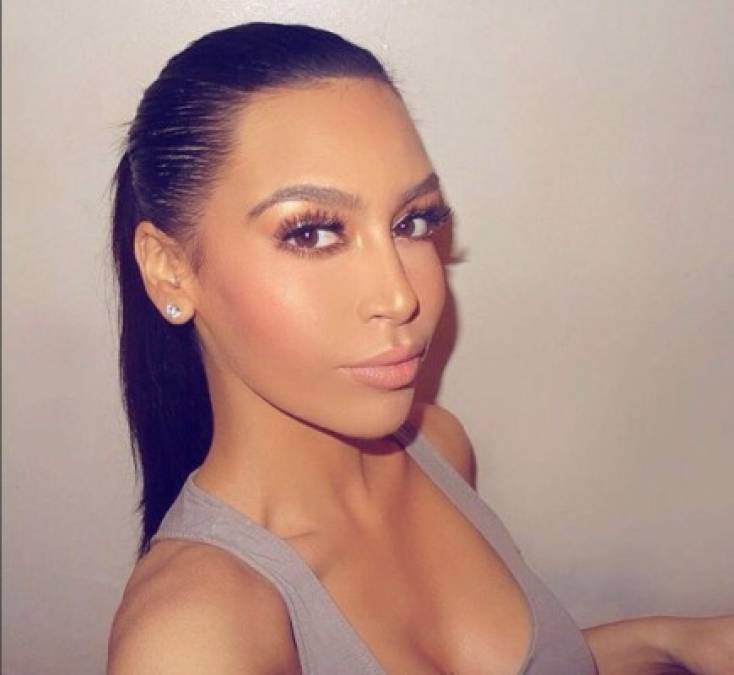  Conoce a la hermana gemela de Kim Kardashian