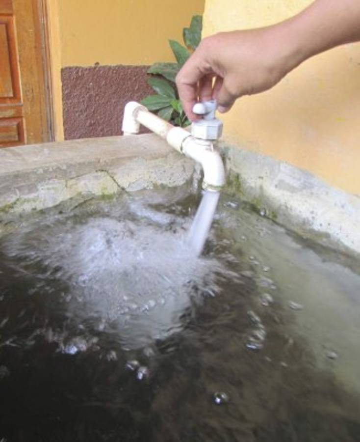 Ejecutan millonario proyecto de agua y saneamiento en oriente