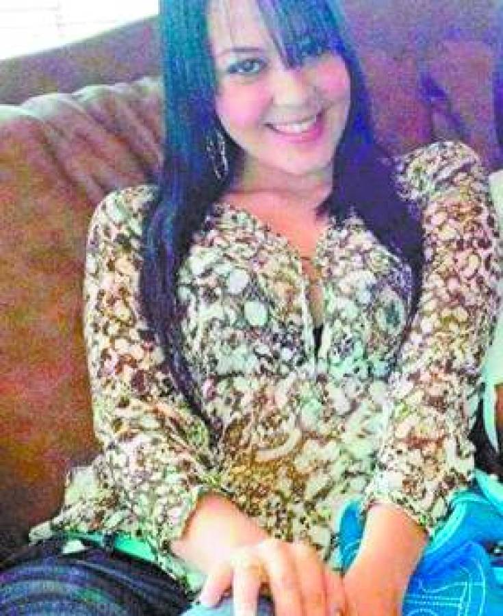 La joven fue identificada como Keren Galeas, de 20 años de edad.